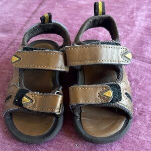 Kids Double-Strap Sport Sandals in Tan and Black